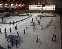 09
